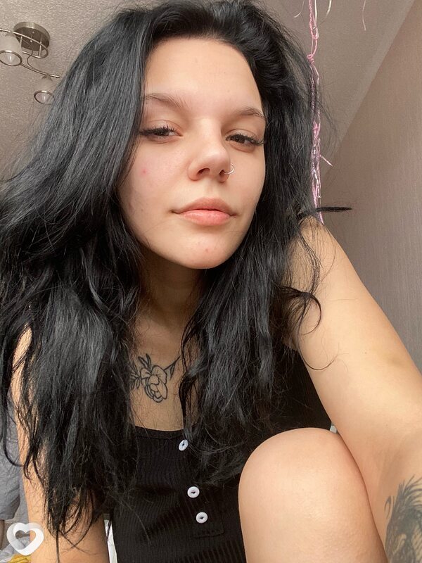 Юля, 22, Искитиме — анкета №1145424