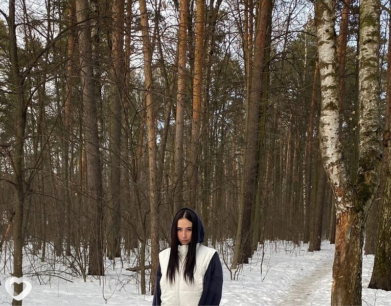 Настя, 27, Кунгуре — анкета №1145730