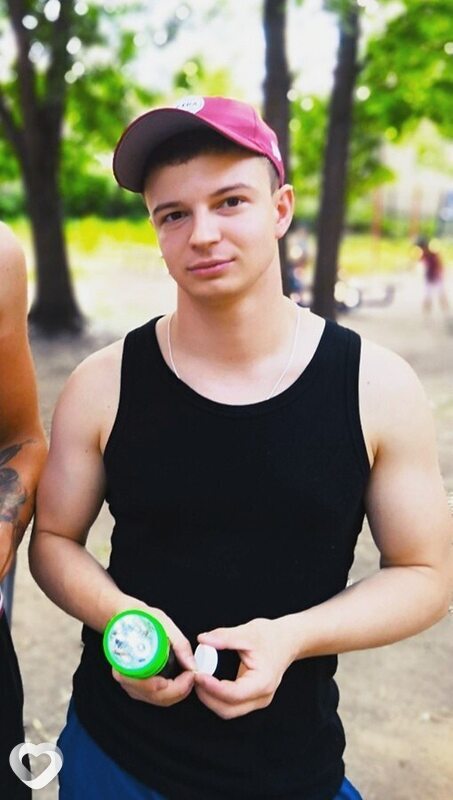 Влад, 31, Орёл — анкета №1146179