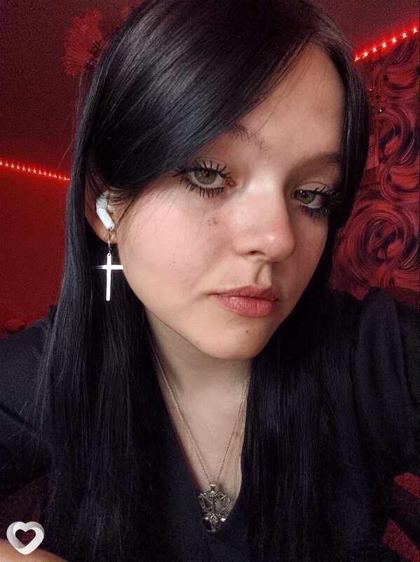 Алена, 21, Санкт-Петербурге — анкета №1146156