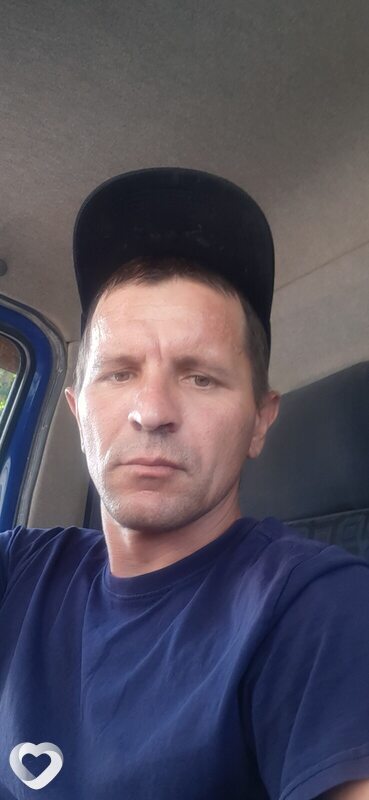 Михаил, 39, Бийске — анкета №1146229