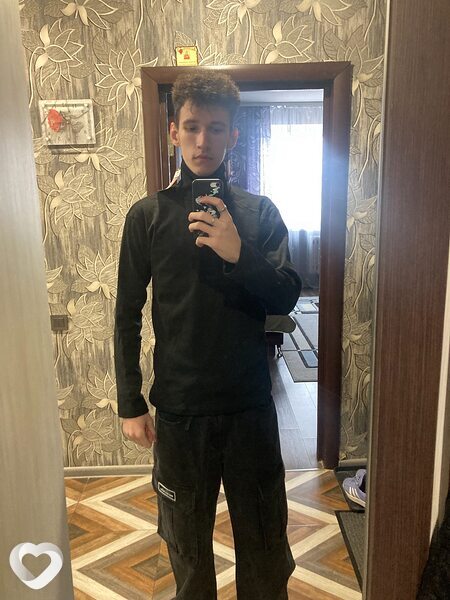 Антон, 20, Мозыре — анкета №1146381