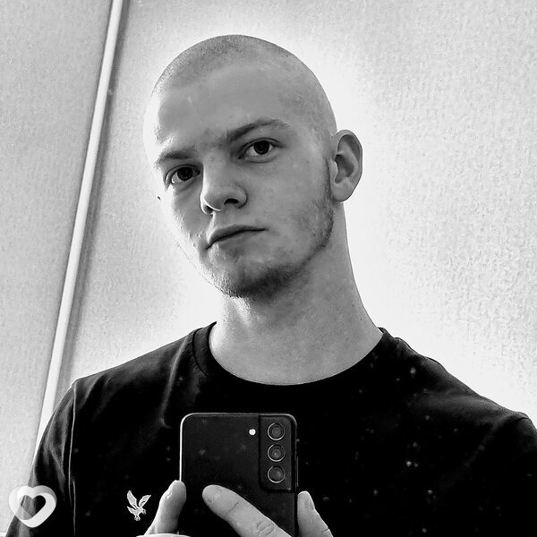 Александр, 21, Москве — анкета №1146383
