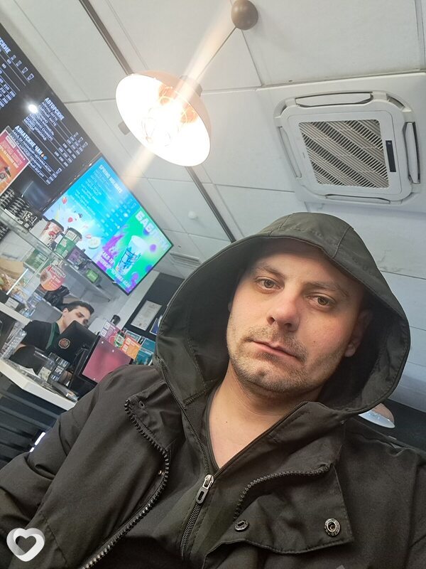 Анатолий, 35, Волжском — анкета №1147161