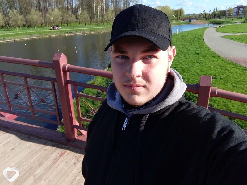 Олег, 20, Новогрудке — анкета №1147165