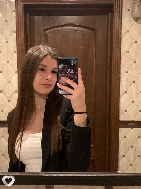 Эвелина, 23, Москве — анкета №1147409