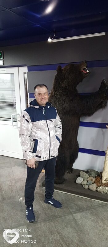 Александар, 21, Назарове — анкета №1147878