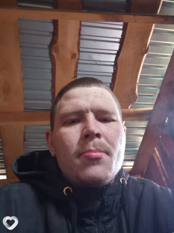 Dima, 24, Камени-на-Оби — анкета №1147968