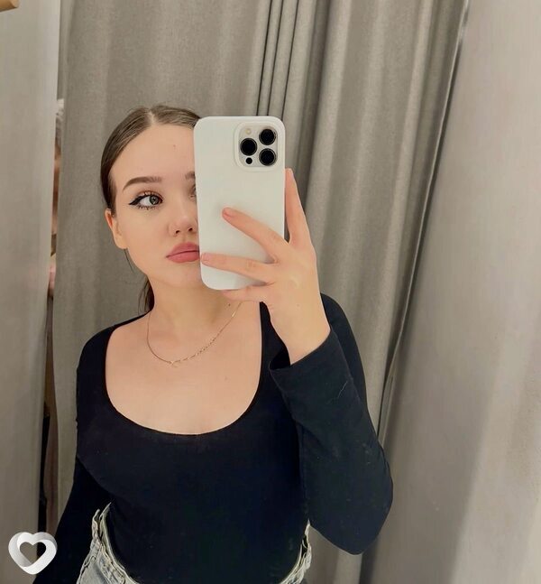 Аня, 22, Казани — анкета №1148257