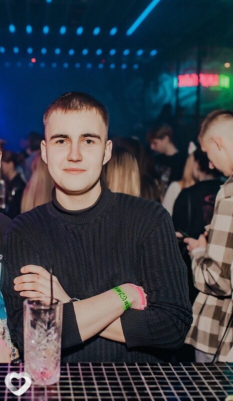 Саша, 21, Архангельске — анкета №1148965
