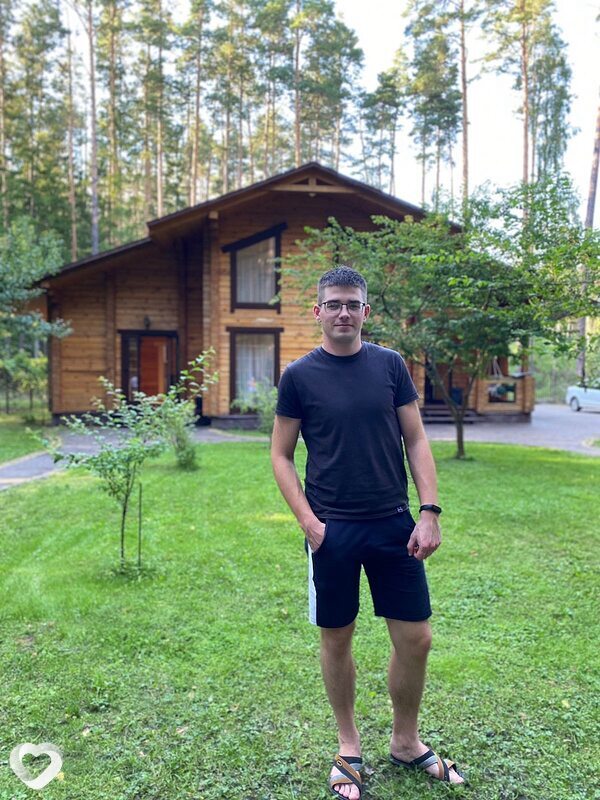 Михаил, 27, Жуковке — анкета №1149347