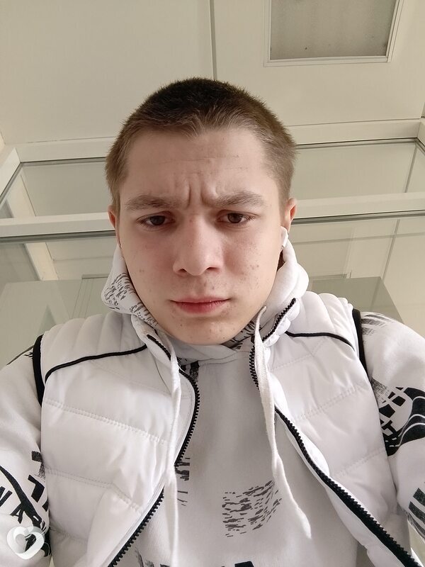 Иван, 20, Курске — анкета №1149330