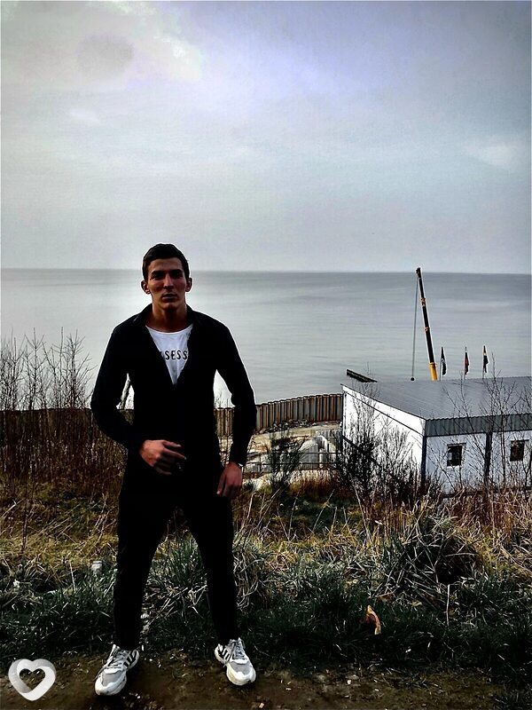 Владимир, 23, Москве — анкета №1149906
