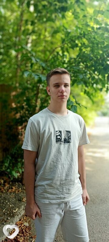 Кирилл, 20, Пятигорске — анкета №1150129