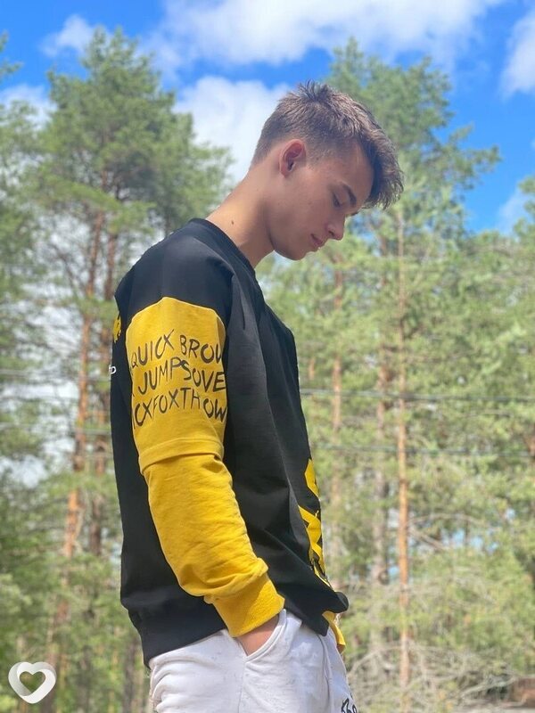 Дима, 20, Москве — анкета №1150825