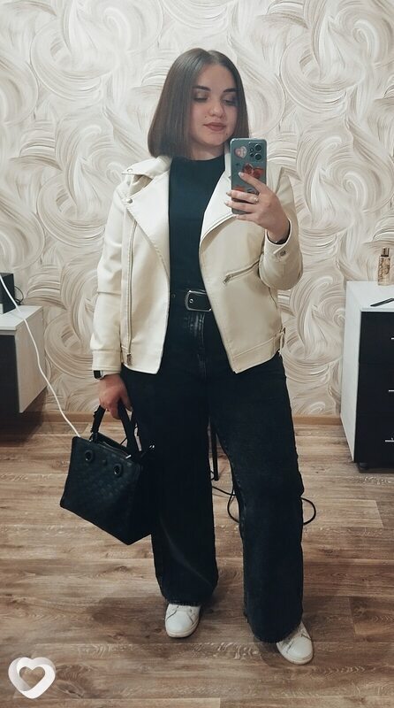 Анастасия, 21, Луганске — анкета №1151149