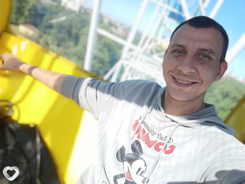 Денис, Колпино