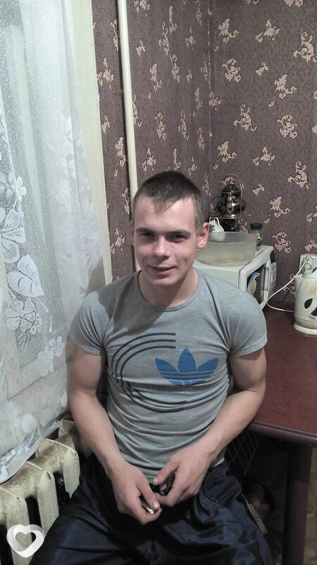 Александр, 31, Докучаевске — анкета №1152333
