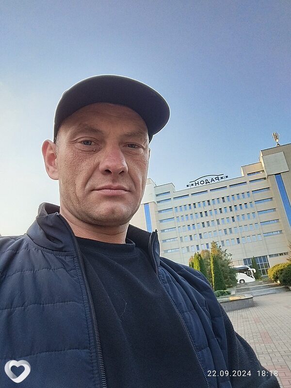 Дмитрий, 42, Солигорске — анкета №1152296