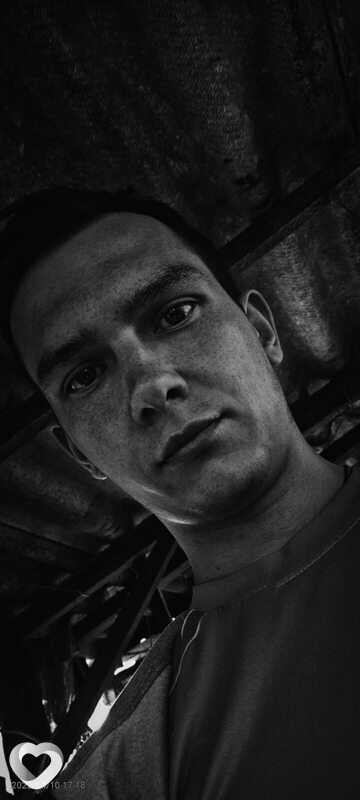 Yarik, 30, Днепр — анкета №1153301