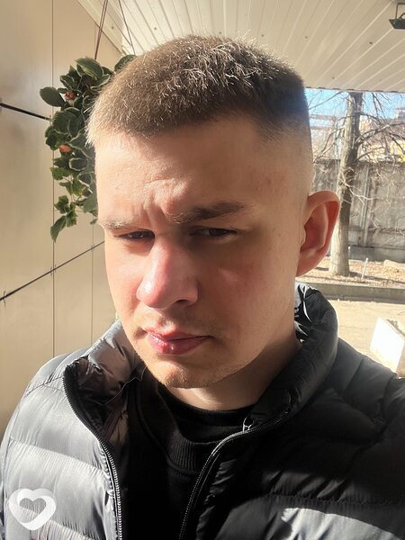 Тоша, 21, Москве — анкета №1308384