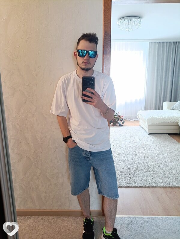 Стас, 23, Орше — анкета №1154962