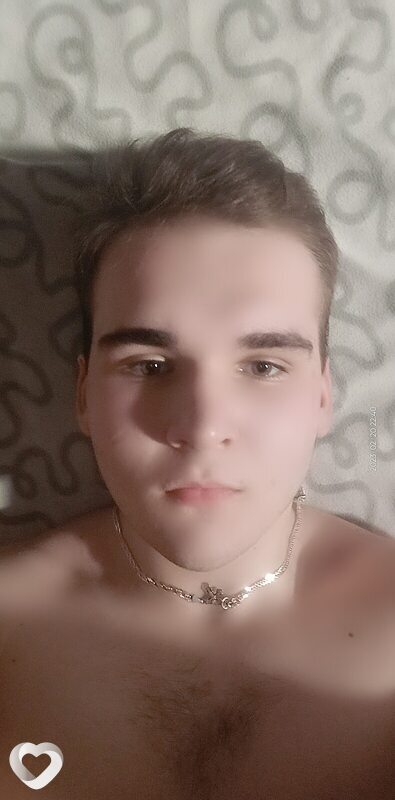 Кирилл, 20, Омске — анкета №1155144