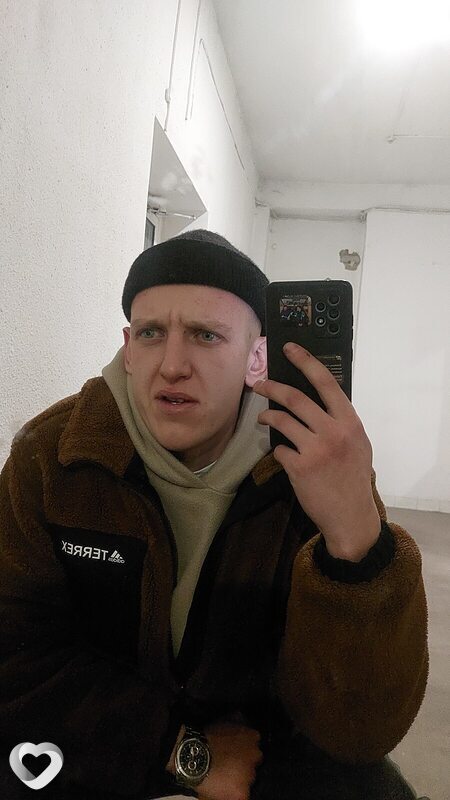 Данил, 26, Красноярске — анкета №1155594