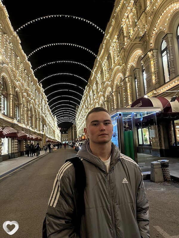 Константин, 20, Москве — анкета №1156165