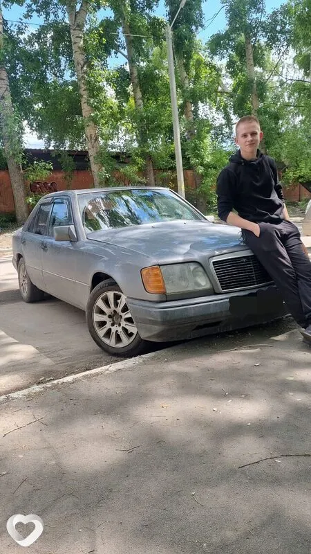 Павел, 23, Бийске — анкета №1156363