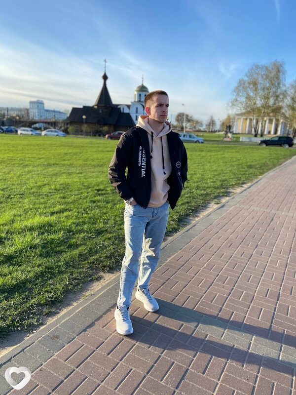 Виталий, 22, Орше — анкета №1156987