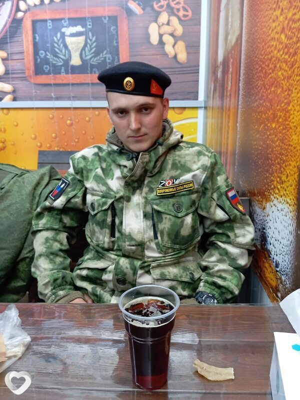 Александр, 23, Москве — анкета №1157048