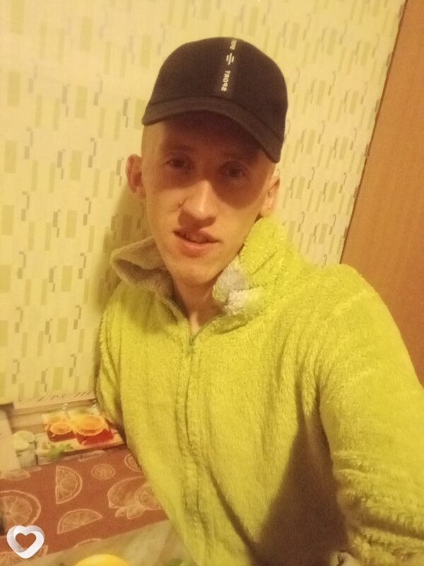 Михаил, 25, Новоалтайске — анкета №1157175