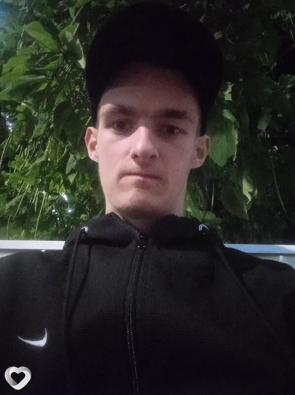 Егор, 21, Москве — анкета №1158378