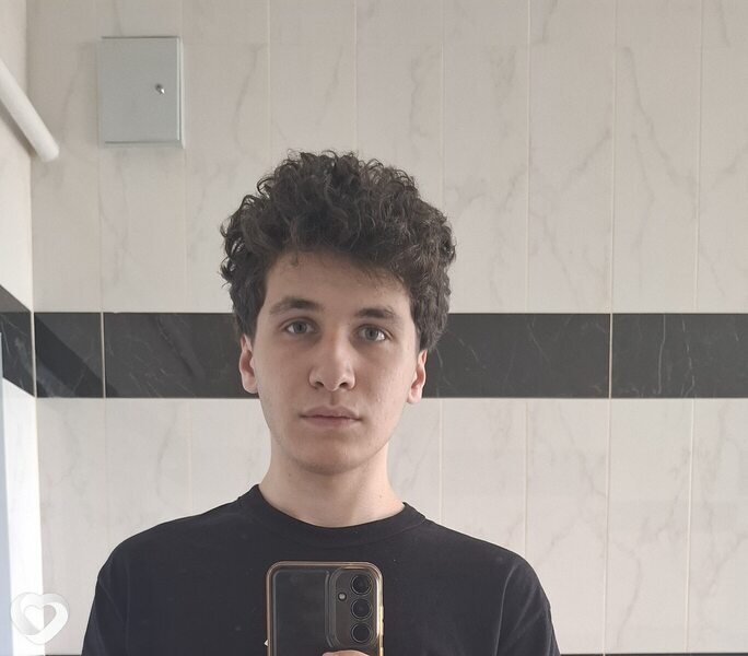 Василий, 19, Москве — анкета №1158568