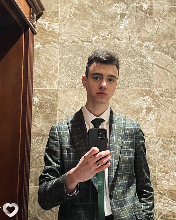 Илья, 20, Ростове-на-Дону — анкета №1158617