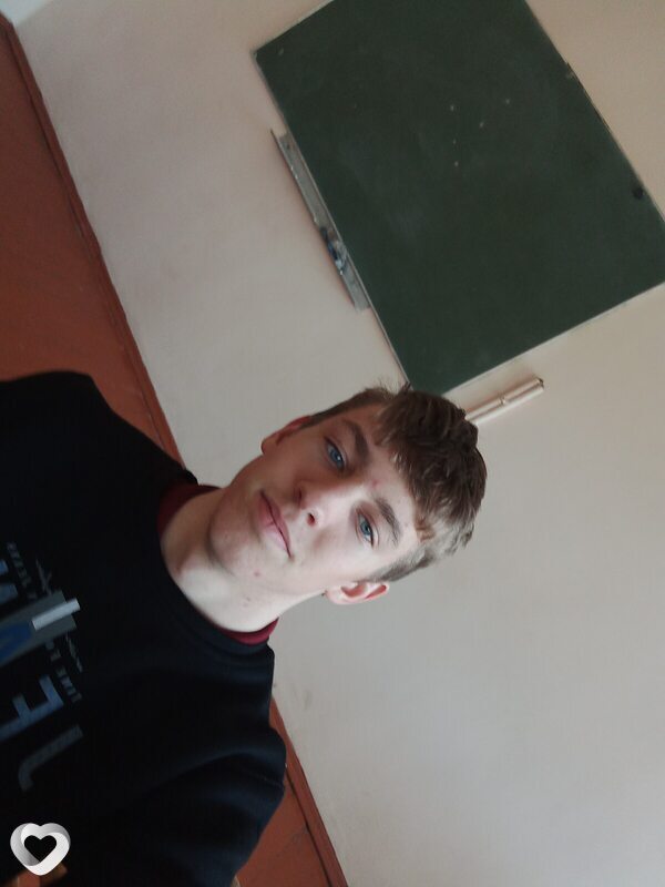 Артём, 20, Бресте — анкета №1159884