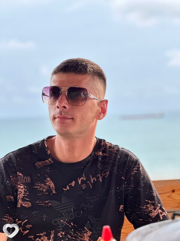Виталий, 33, Геленджике — анкета №1160280