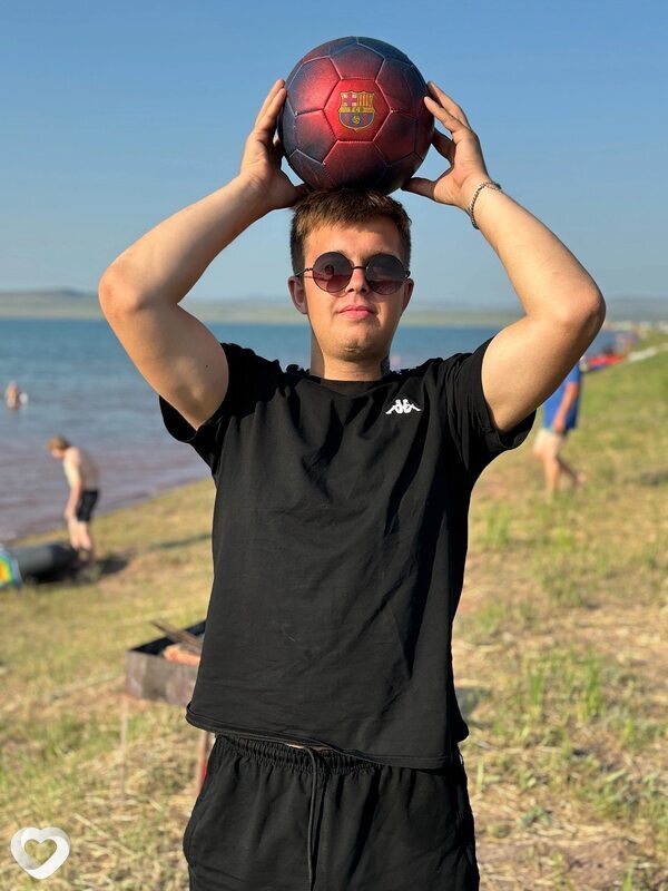 Евгений, 26, Москве — анкета №1160050