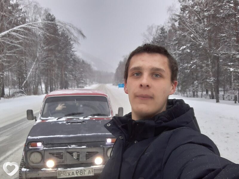 Максим, 23, Москве — анкета №1161184