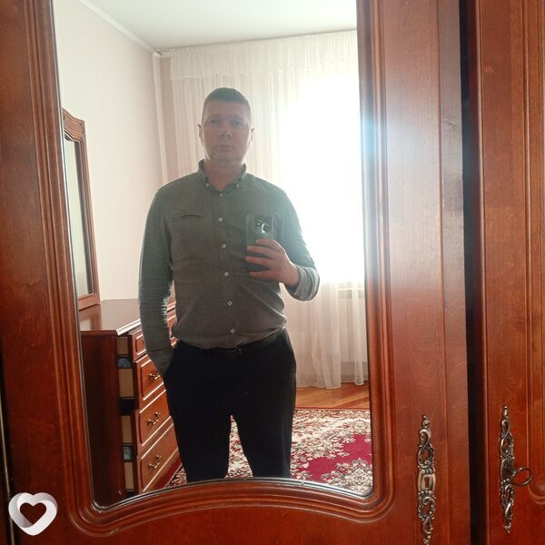 Артём, 37, Речице — анкета №1162262