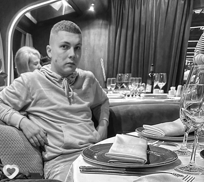 Артем, 27, Сергиеве Посаде — анкета №1163104