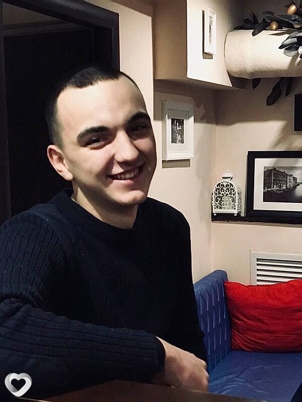 Толя, 23, Новосибирске — анкета №1163371