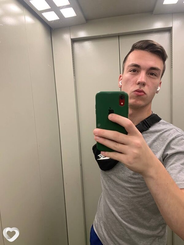 Игорь, 23, Москве — анкета №1163705