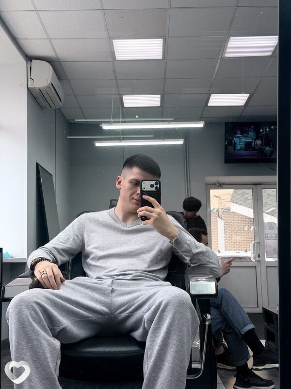 Лазизкхон, 23, Нижнем Новгороде — анкета №1165070