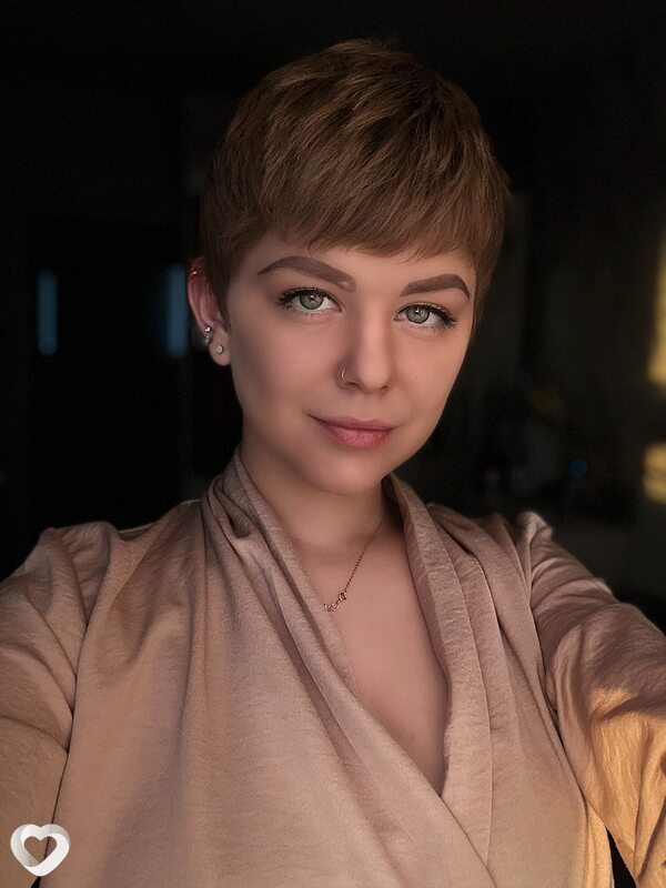 Лилиана, 27, Барнауле — анкета №1165496