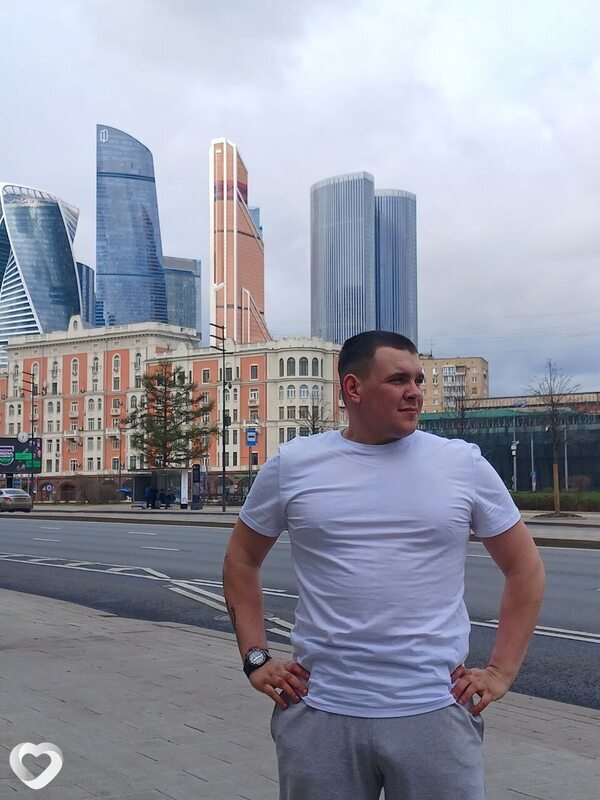 Денис, 22, Брянске — анкета №1167171