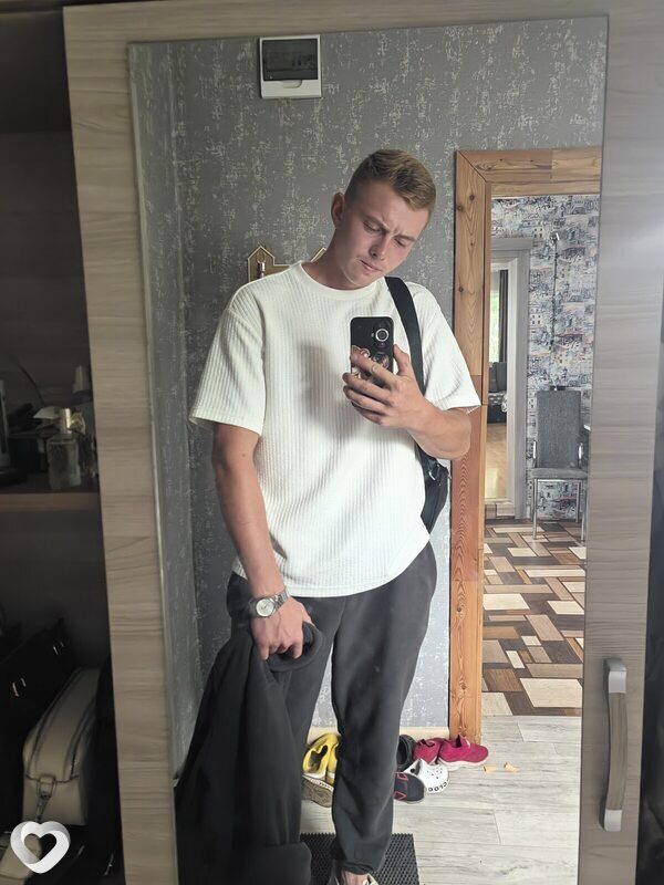 Кирилл, 26, Улан-Удэ — анкета №1167117