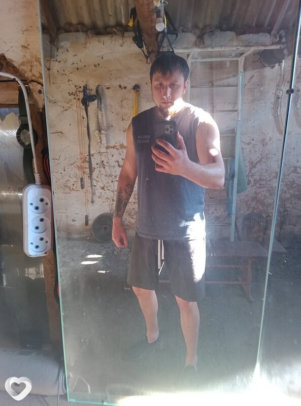 Кирилл, 35, Снежном — анкета №1167124