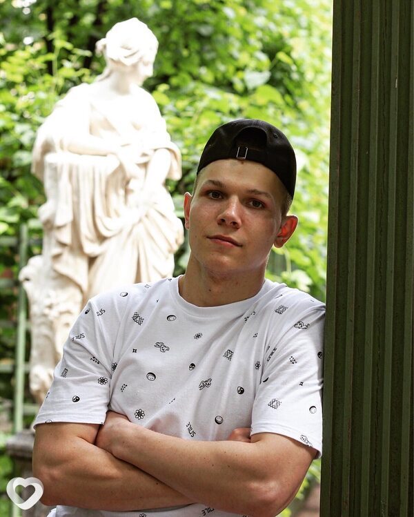 Артур, 25, Уфе — анкета №1167736
